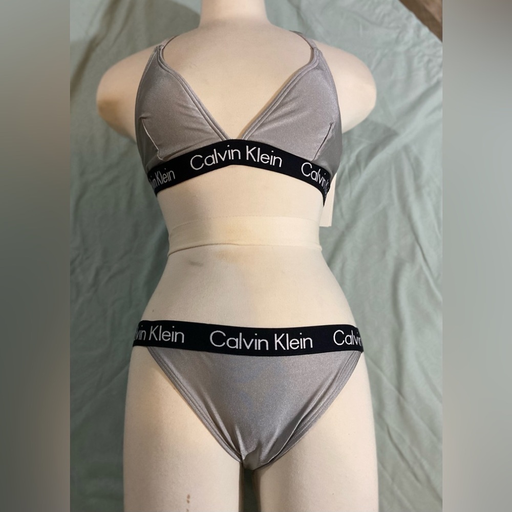 Calvin Klein Women’s Bikini